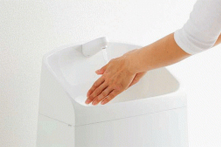 手が洗いやすい高さに設計